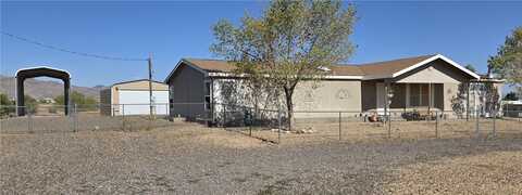 3570 N Maverick Road, Golden Valley, AZ 86413