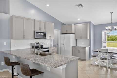 2525 NE 4th, CAPE CORAL, FL 33909