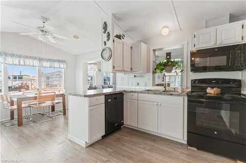 11089 Sunglow, FORT MYERS, FL 33908