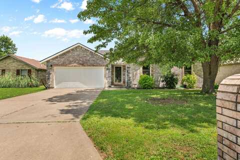 208 S Poplar Court, Nixa, MO 65714