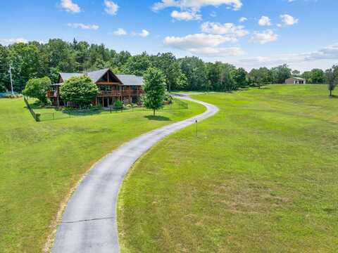 17687 Farm Road 2300, Eagle Rock, MO 65641