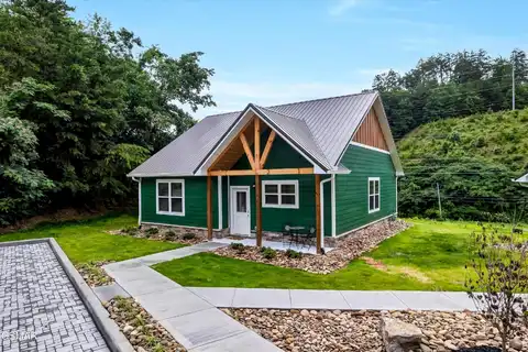1014 Pinyon Circle, Pigeon Forge, TN 37863