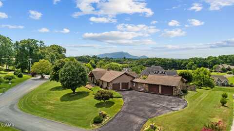 1505 Canterbury Lane, Sevierville, TN 37862