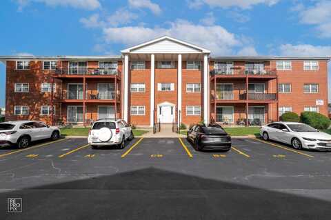 6135 W 94th Street, Oak Lawn, IL 60453