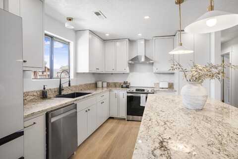 1655 Maplewood Way, Saint George, UT 84790