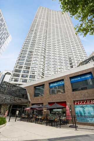 405 N Wabash Avenue, Chicago, IL 60611
