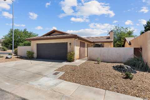 585 N WESTRIDGE, Saint George, UT 84770