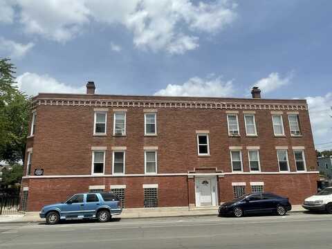 3456 W Augusta Boulevard, Chicago, IL 60651