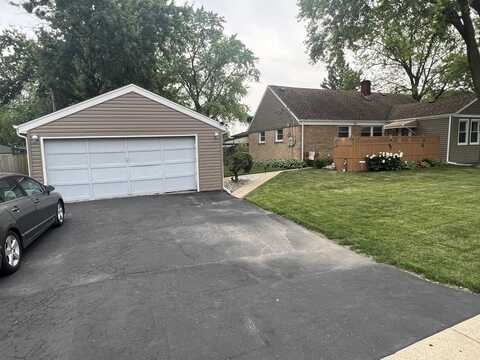 201 S Roy Avenue, Northlake, IL 60164