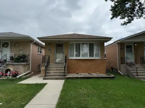 7807 S LARAMIE Avenue, Burbank, IL 60459