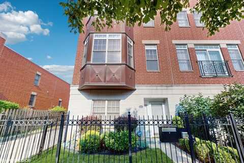 4606 S Woodlawn Avenue, Chicago, IL 60653