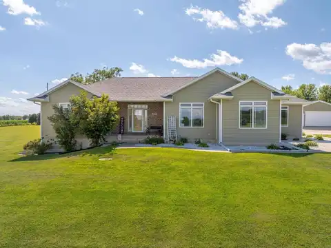 31093 Beaver Valley Street, New Hartford, IA 50660