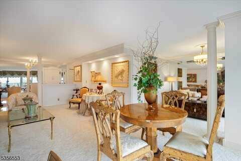 1 Claridge Dr, Verona, NJ 07044