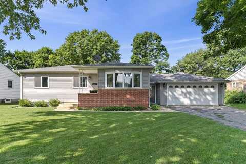 407 3rd Street, Washburn, IA 50702