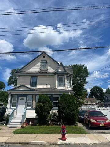70 Davis Ave Ab, Dover, NJ 07801