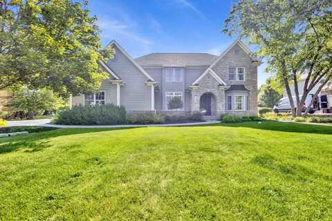 7270 Bannockburn Circle, Lakewood, IL 60014