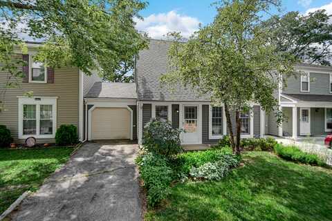 29w409 White Oak Drive, Warrenville, IL 60555
