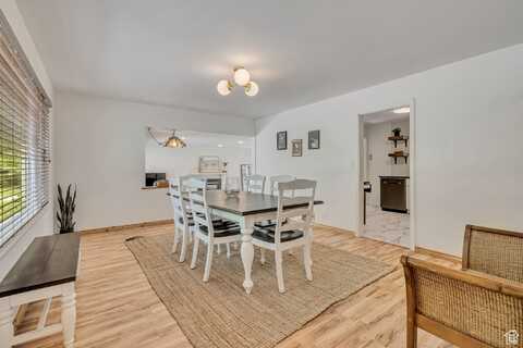 1152 E HILLVIEW, Millcreek, UT 84124