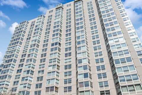 720 W Gordon Terrace, Chicago, IL 60613