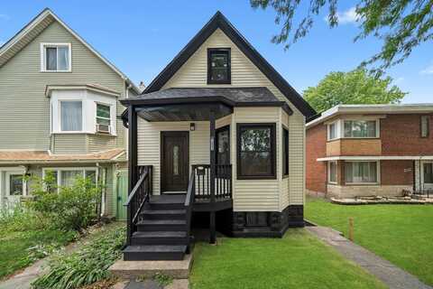 10823 S Ewing Avenue, Chicago, IL 60617