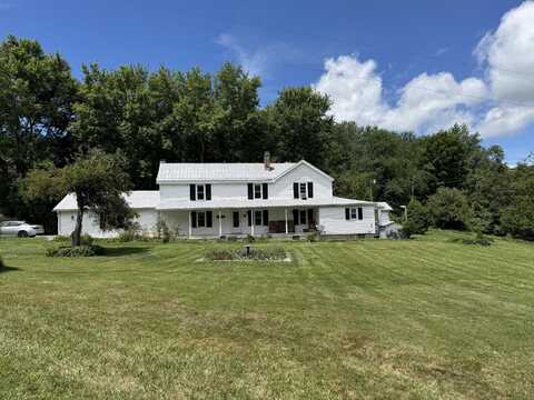 705 Hedrick Road, Pickaway, WV 24976