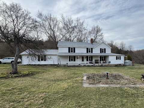 705 Hedrick Road, Pickaway, WV 24976