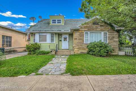 8 Ralph Street, Beach Haven, PA 18705