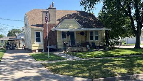 220 E 6th, Hoisington, KS 67544