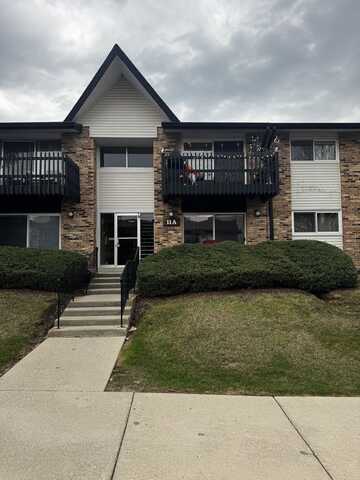 11a Kingery Quarter, Willowbrook, IL 60527