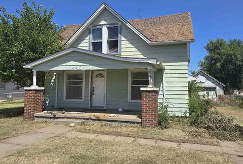 1445 N Main, Russell, KS 67665
