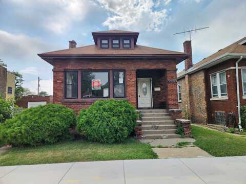 7542 S Prairie Avenue, Chicago, IL 60619