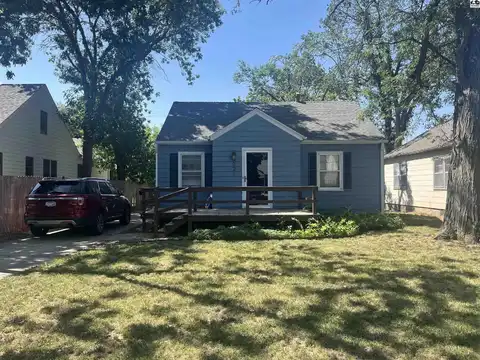 321 W Kirwin Ave, Salina, KS 67401