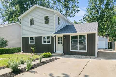 411 N Lakeshore Drive, Mundelein, IL 60060