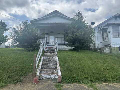 715 Jackson, Huntington, WV 25701