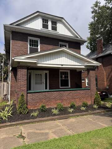 933 7th Street, Huntington, WV 25701