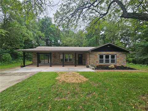 352 Hartzell School Rd, Marion Twp, PA 16123