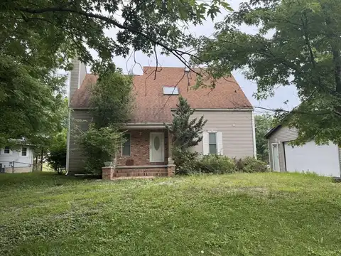 310 Eagle Bluff Drive, Oakwood, IL 61858
