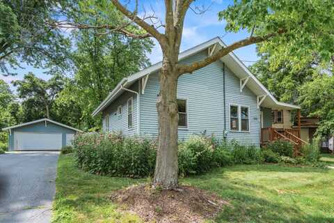 144 Greenley Street, Woodstock, IL 60098
