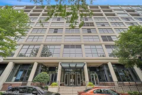 900 N KINGSBURY Street, Chicago, IL 60610