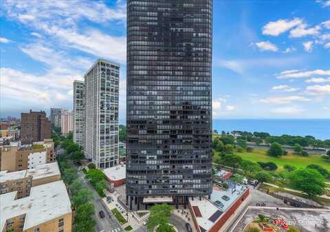 5415 N Sheridan Road, Chicago, IL 60640