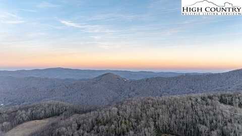 Tbd Pigeon Roost Road, Banner Elk, NC 28604