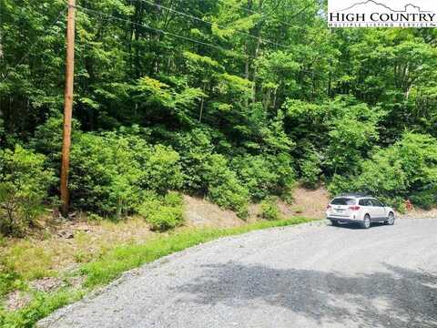 148 Rhododendron Drive, Beech Mountain, NC 28604
