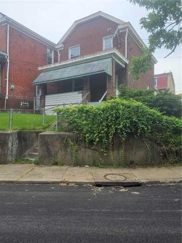 2945 Devlin Street, Arlington Heights, PA 15210