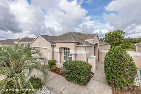 401 Royal Palm Way, Spring Hill, FL 34608