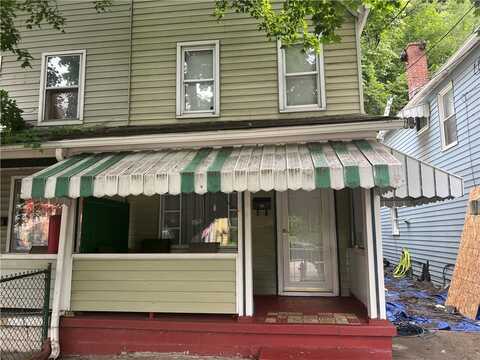 121 W Midland Ave, Midland, PA 15059