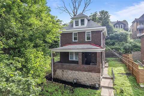 1462 Elm St, Wilkinsburg, PA 15221