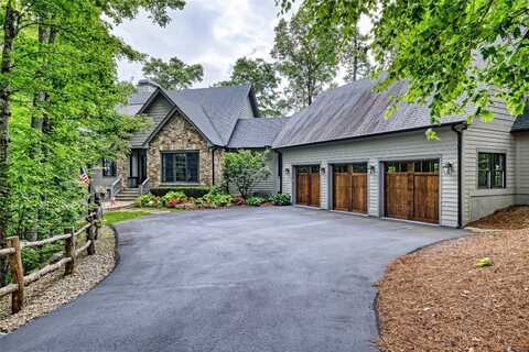1124 Highlands Cove Drive, Highlands, NC 28741