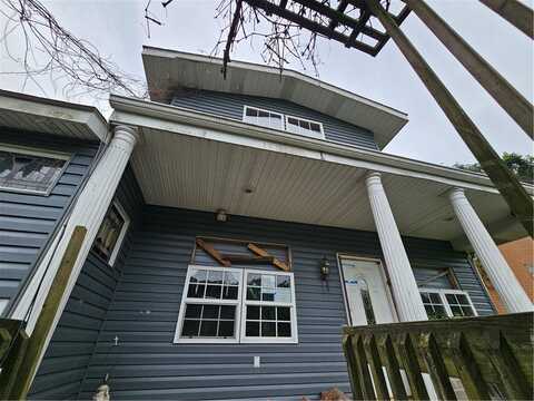 826 Parkwood Rd, Oliver, PA 15210