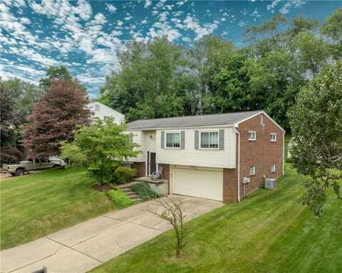 43 Dover Road, Penn Twp, PA 15642