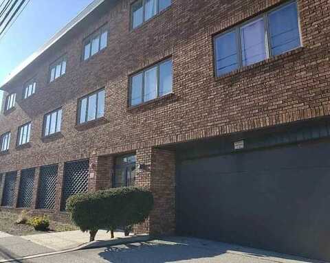 47 BERGEN BLVD, Fairview, NJ 07022